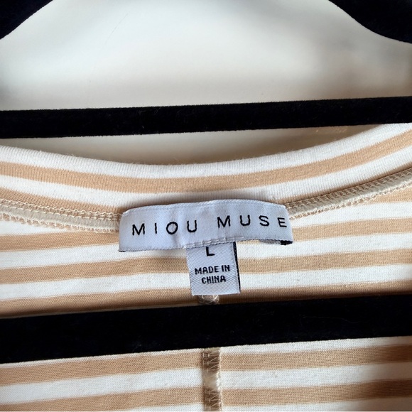 Miou Muse cream/tan stripe top sz medium - Picture 2 of 5